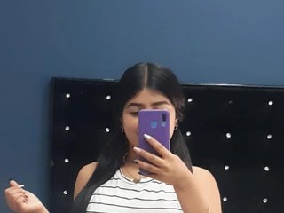 Erotyczny czat wideo HannaEvanss