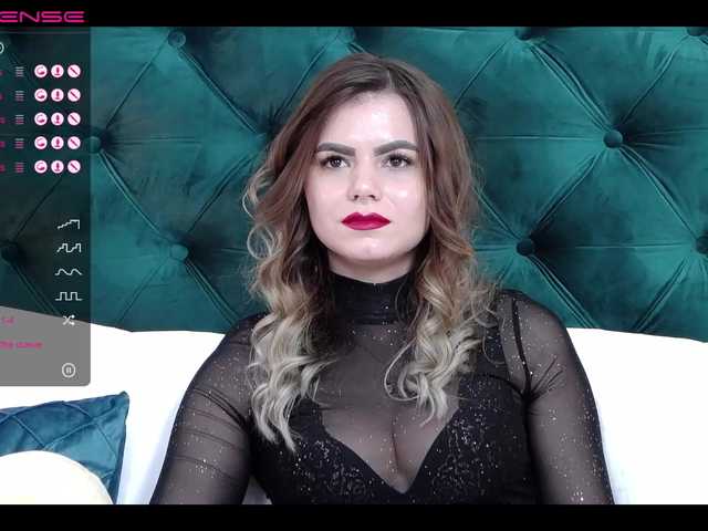 Zrzuty ekranu transmisji HannaGrace