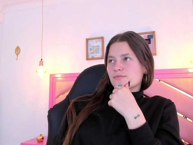 Zrzuty ekranu transmisji Hannaloopez