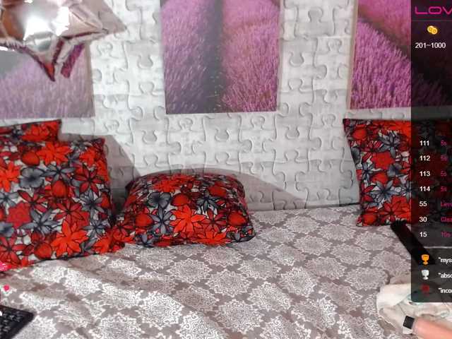 Zrzuty ekranu transmisji HannyRouse