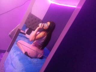 Erotyczny czat wideo harper6969