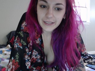 Zdjęcia HazyLunax0 WE HAVE TO BE QUIET AS FAMILY IS HOME @lush in@ 1tk-kiss/3tk-spank/20tk-tits/50tk-pussy flash cum chat and have fun with your kitten.