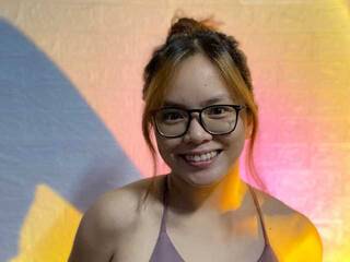 Erotyczny czat wideo Heartleaf