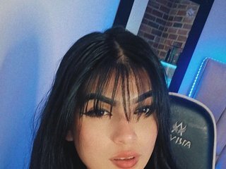 Erotyczny czat wideo HelenRoss