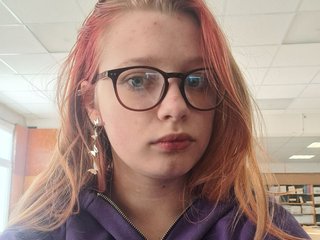 Erotyczny czat wideo HelgaVelvet