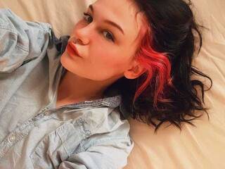 Erotyczny czat wideo HellaPrincess