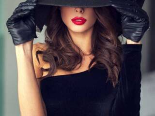 Erotyczny czat wideo Helloepta1