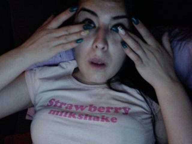 Zrzuty ekranu transmisji HelloKitty20