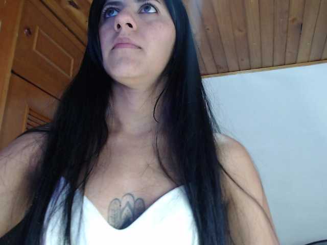 Zrzuty ekranu transmisji hilari18