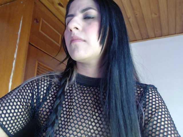 Zrzuty ekranu transmisji hilari18