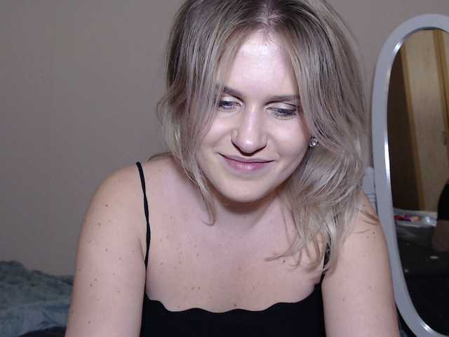 Zrzuty ekranu transmisji Holalolla