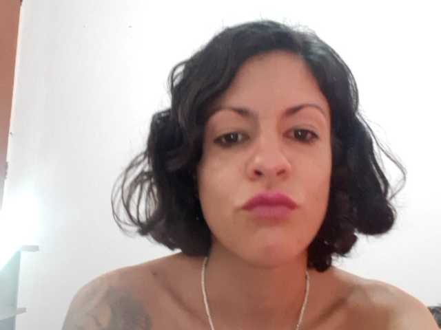 Zrzuty ekranu transmisji holehot