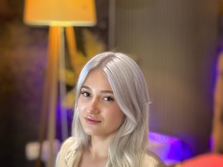 Erotyczny czat wideo HollyTaillor