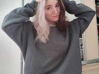 Erotyczny czat wideo HolySteel