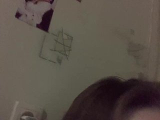 Erotyczny czat wideo Honeyy-beee