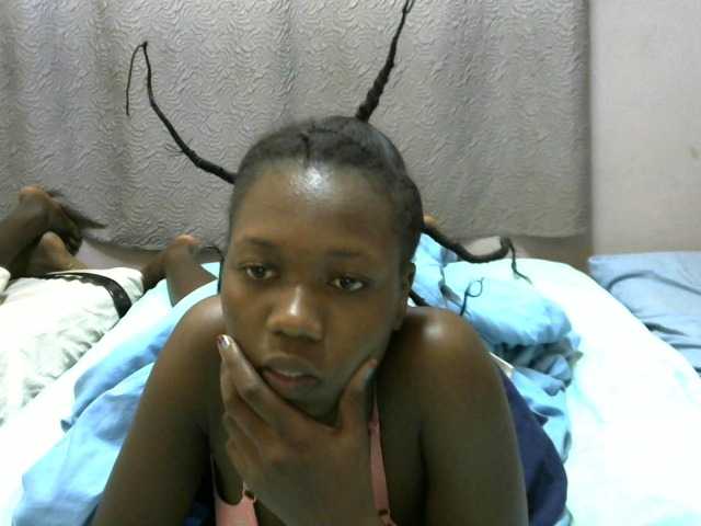 Zrzuty ekranu transmisji Hornygirl254