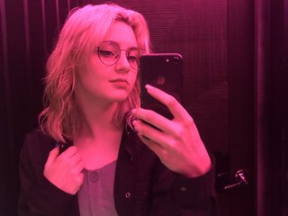 Erotyczny czat wideo HornyMiYukee