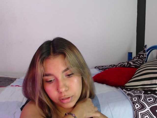 Zdjęcia HornyZoe Come and have fun with me we will have a good time, will be everything you ask me #Big Ass #Twerk #Ahegao