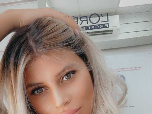 Zdjęcie profilowe hotblondieeee