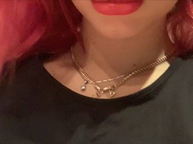 Zrzuty ekranu transmisji HotDragonchik