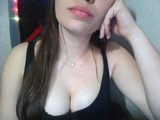 Zrzuty ekranu transmisji hotgirl888