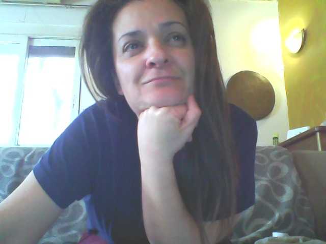 Zrzuty ekranu transmisji hotlady77