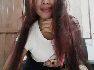 Erotyczny czat wideo hotlittlestar