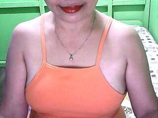 Erotyczny czat wideo hotmama07