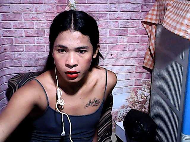 Zrzuty ekranu transmisji Hotnessjhol