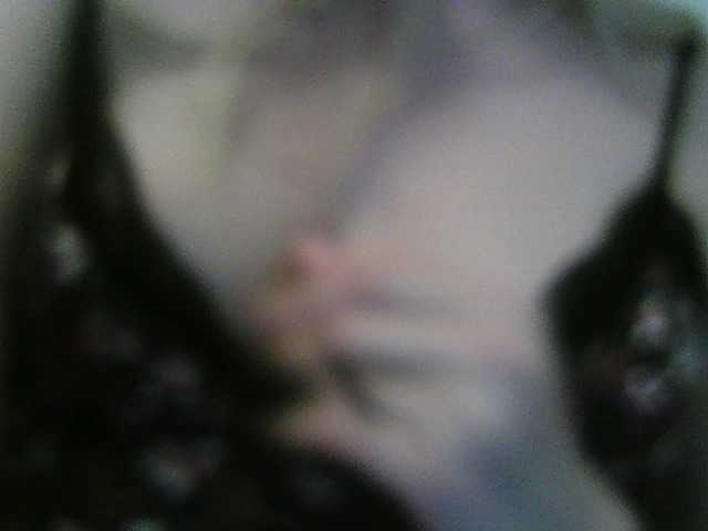 Zrzuty ekranu transmisji Hot-stuff-4u