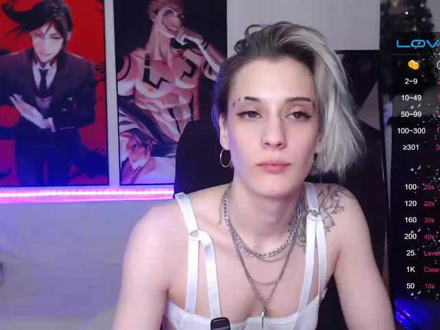 Zrzuty ekranu transmisji HottiDevil