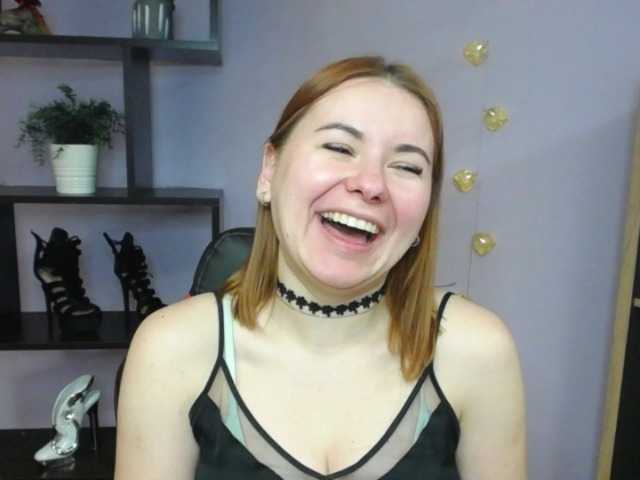 Zrzuty ekranu transmisji hottiexLayla