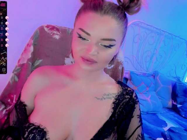 Zdjęcia Hristiana @total 3000 @sofar 0 @remain 3000 |Squirt at goal | tip menu active | pvt on | 20 videos (solo,gg,bg) + porn snap=2000 tks