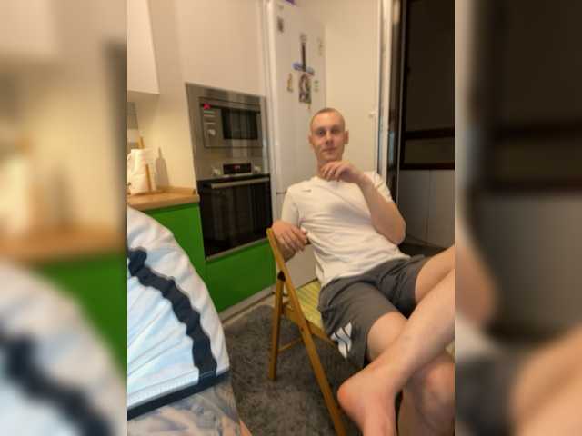 Zrzuty ekranu transmisji HulkLisandra
