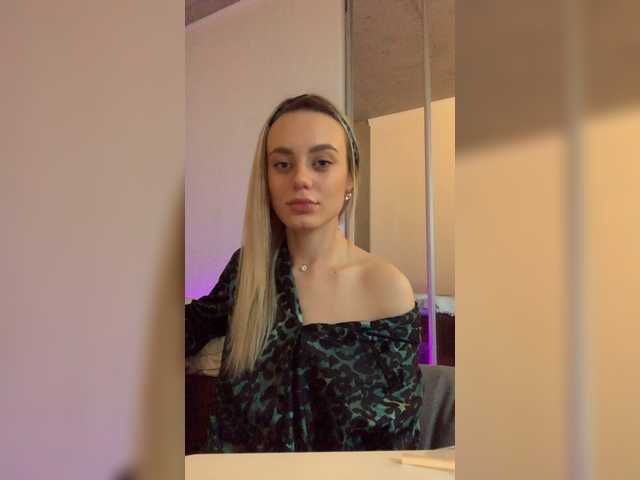 Zrzuty ekranu transmisji hungrykitty1