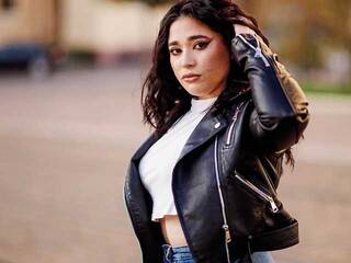 Erotyczny czat wideo Iasima