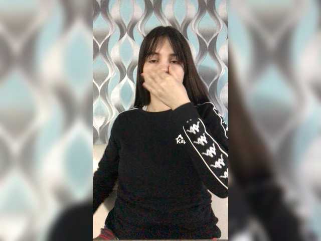 Zrzuty ekranu transmisji iloveqni