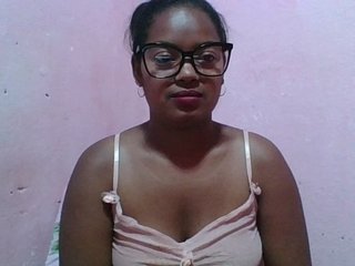 Erotyczny czat wideo Imannoellah