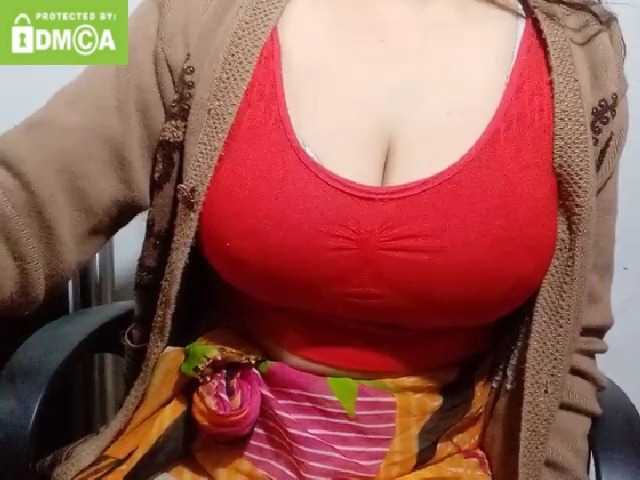 Zdjęcia indiagirl50 Hi guys Private is open Go and request private please... sound and best video in private show only