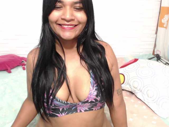 Zdjęcia indian-slutty I got a thirsty pussy and I need a huge cum inside me to fill her up! CONTROL LOVENSE TOY FOR 5 MINS just 180 tks