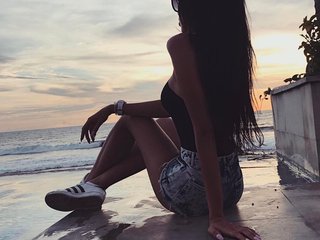 Erotyczny czat wideo IndianBabe21