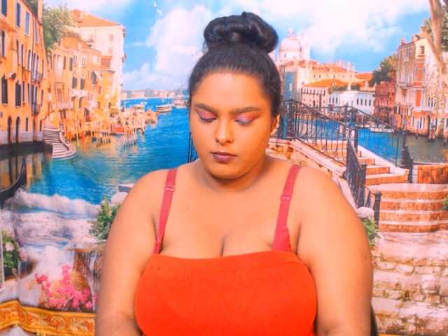 Zdjęcia IndianFairy #bigboobs#bigass#Indian#Shaven#