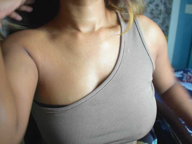 Zdjęcia indianpriya 500 tokens for pvt and c2c | deep fingering | squirt show in private |55 tk , 77 tk help me squirt on ultra high #asian #indian