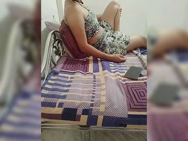 Zrzuty ekranu transmisji Indianwife