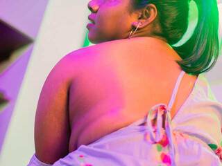 Erotyczny czat wideo IndiraVermutt