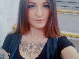 Erotyczny czat wideo inkedgirl