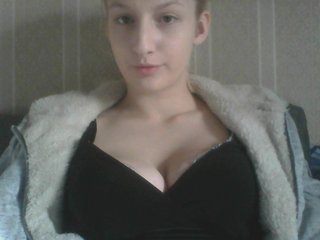 Zdjęcia investRichArt Hi my love! Lovense starts to work from 2 tks! Come in pvt and take all of me )))