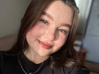 Erotyczny czat wideo Iris-hot