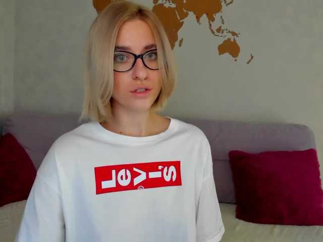 Zrzuty ekranu transmisji baby1moretime