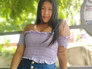 Erotyczny czat wideo Isabell98